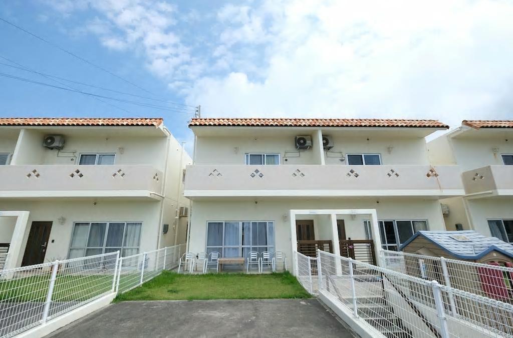 Вилла Sea Side Yaka Онна Экстерьер фото