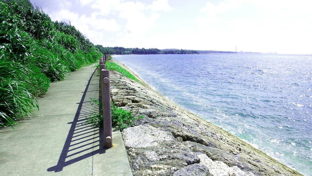 Вилла Sea Side Yaka Онна Экстерьер фото